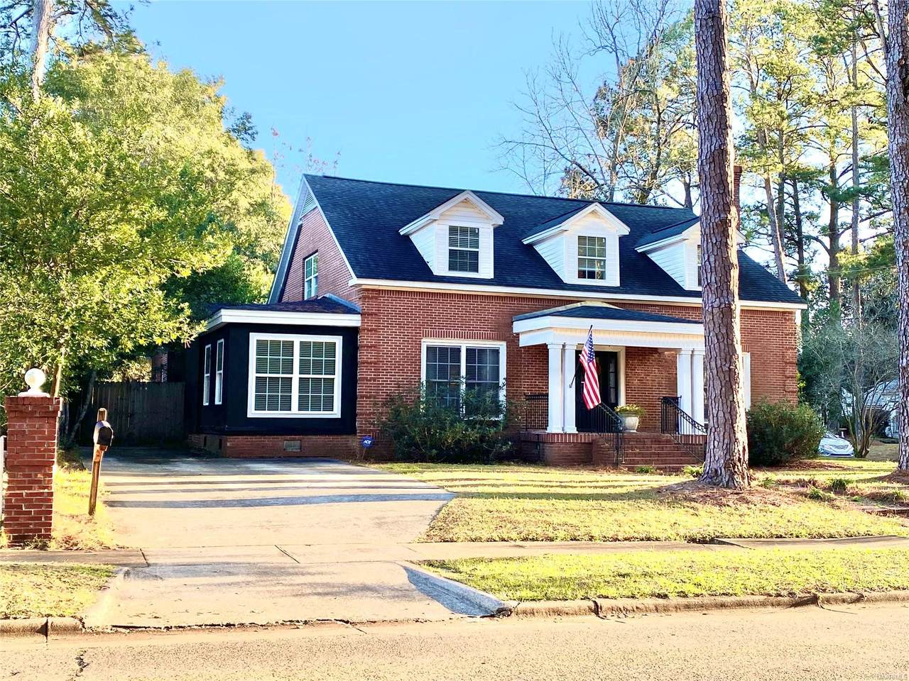 413 Adams Avenue - Photo 1
