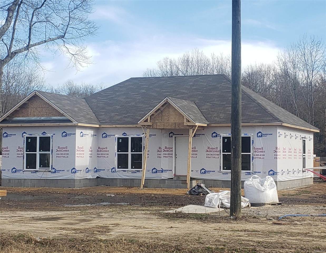 8596 Coosada Road - Photo 1