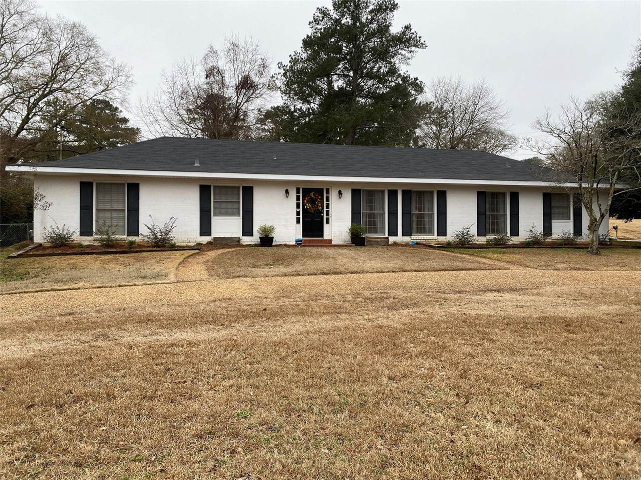 3902 Meredith Drive - Photo 1