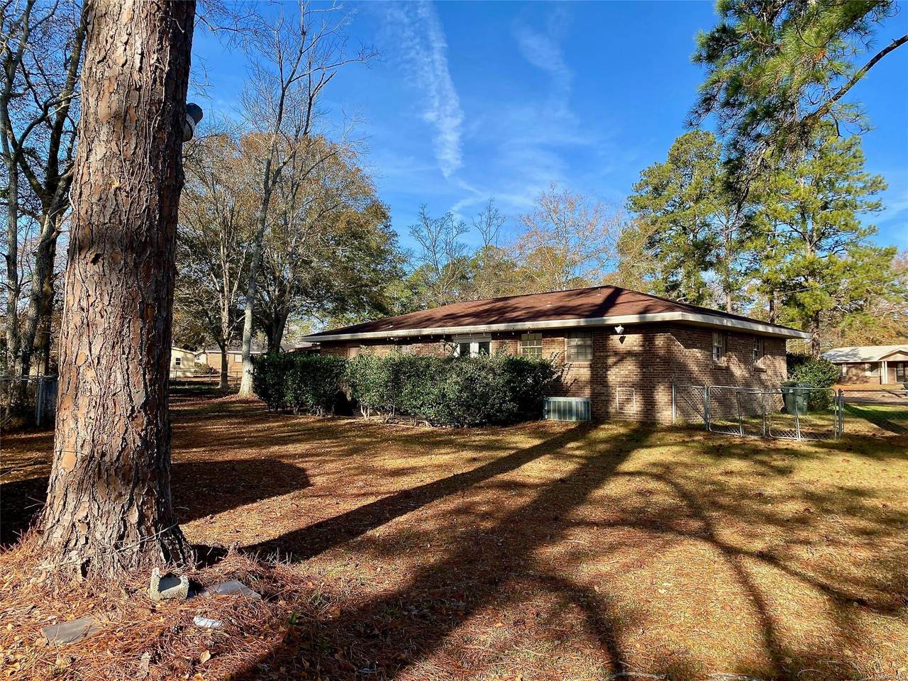 1706 Landau Court - Photo 1