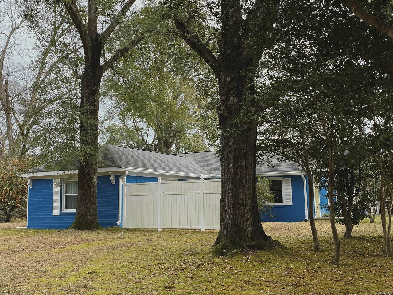 3990 Main Street - Photo 1