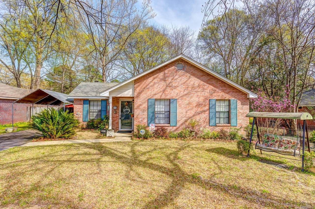 447 Forest Park Drive - Photo 1