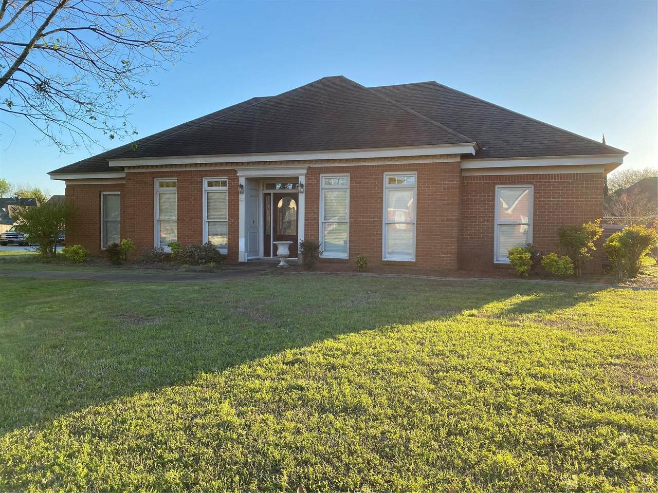 2236 Cannonball Drive - Photo 1