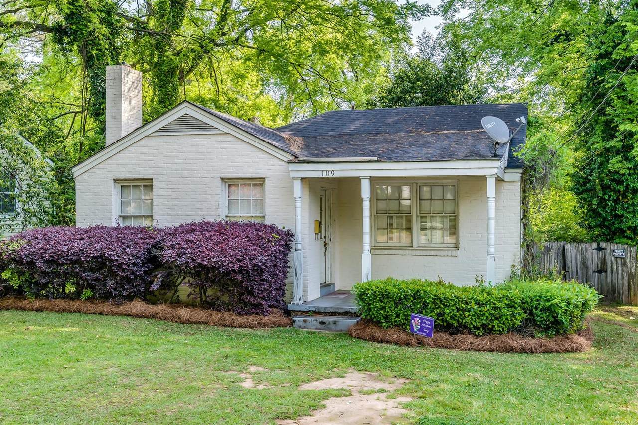 109 Bradley Drive - Photo 1