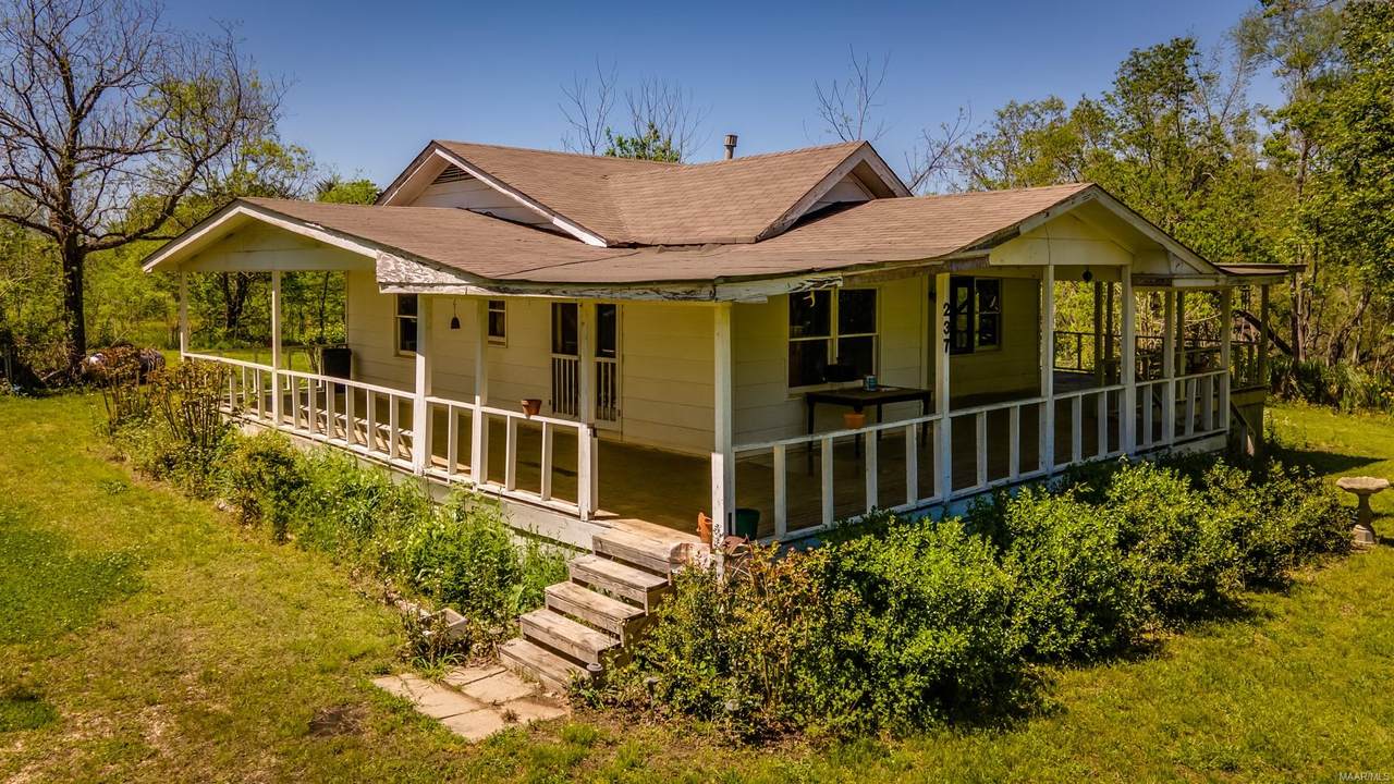 237 Lakeberry Road - Photo 1