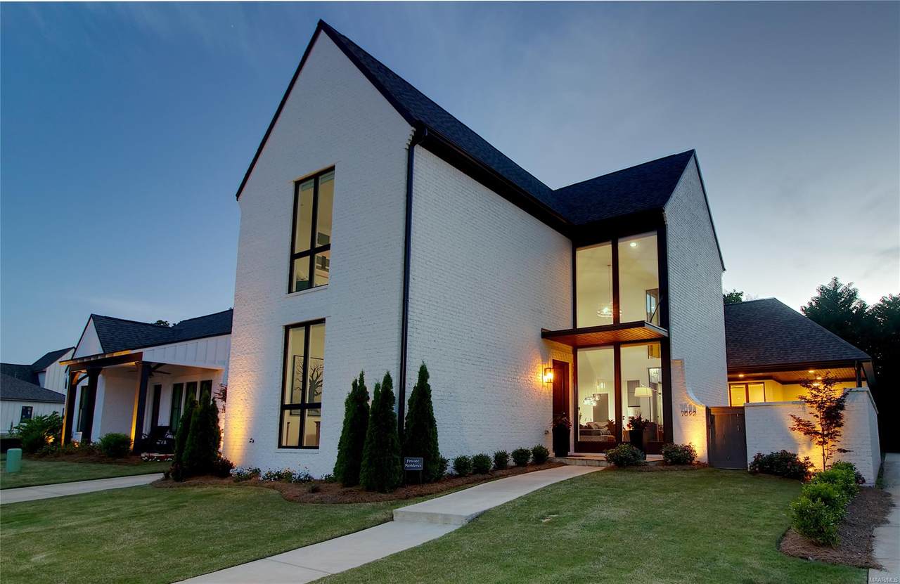 7092 Fain Park Drive - Photo 1