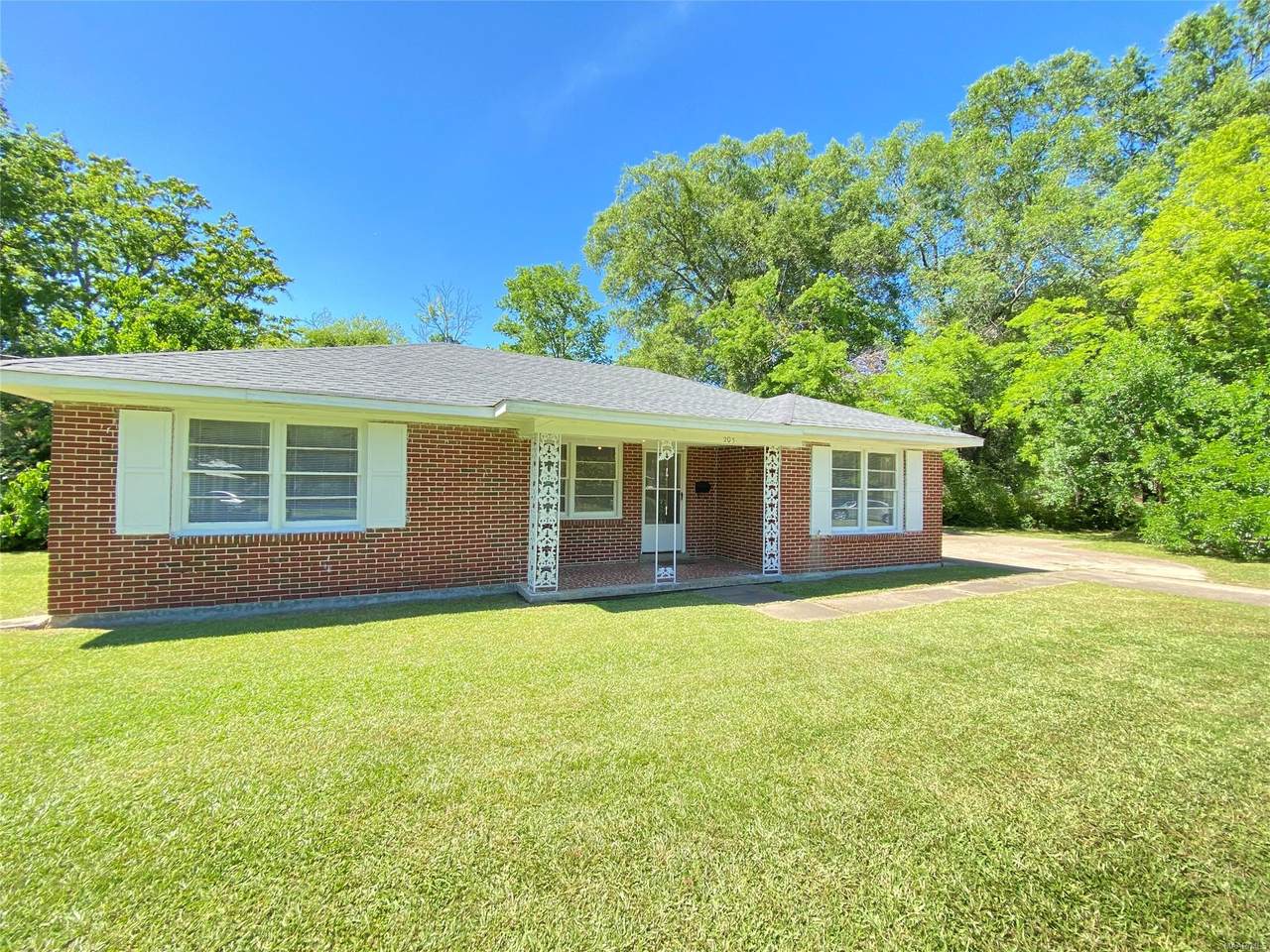 205 Kelley Lane - Photo 1