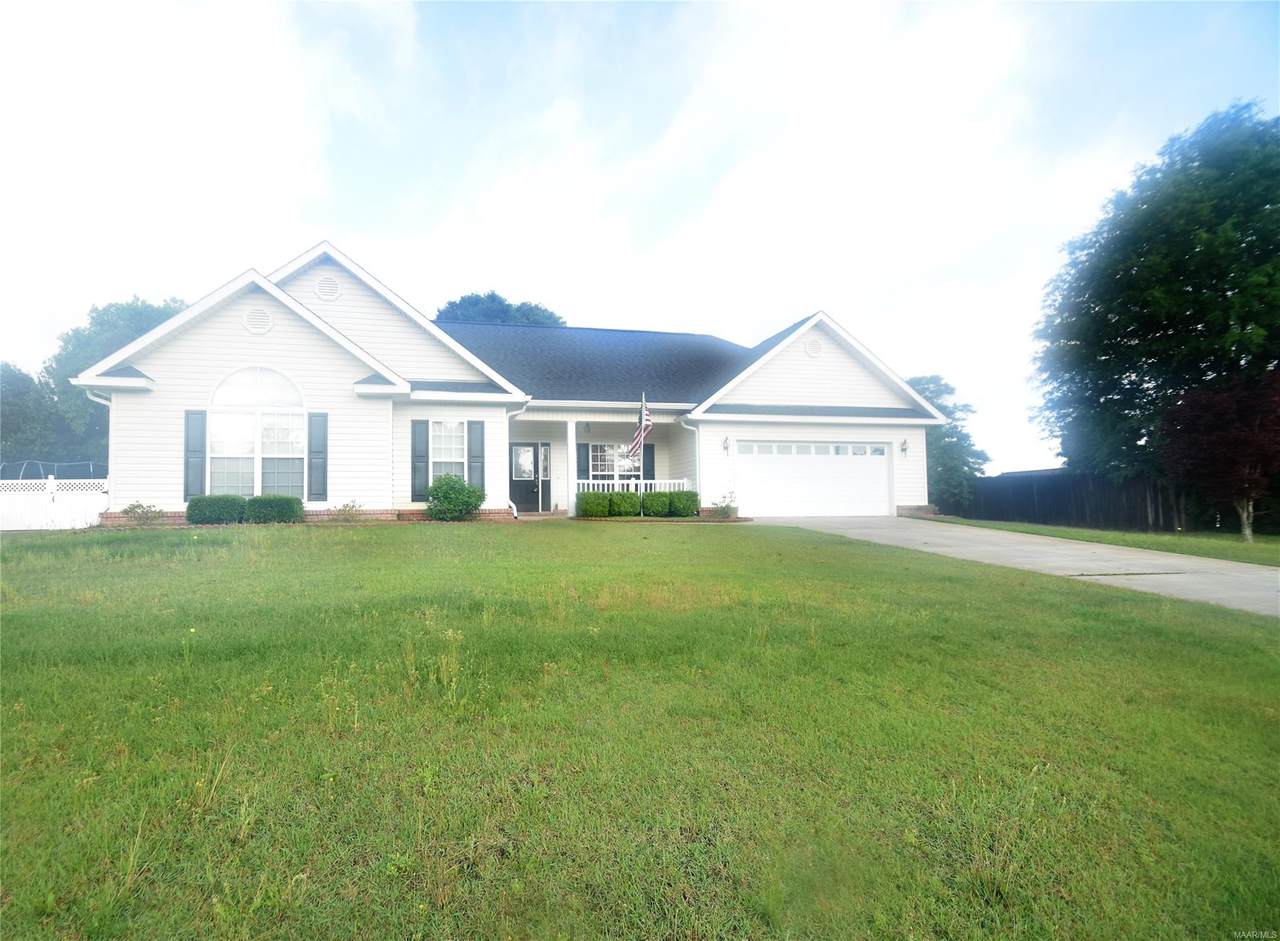 215 Eagle Bend - Photo 1
