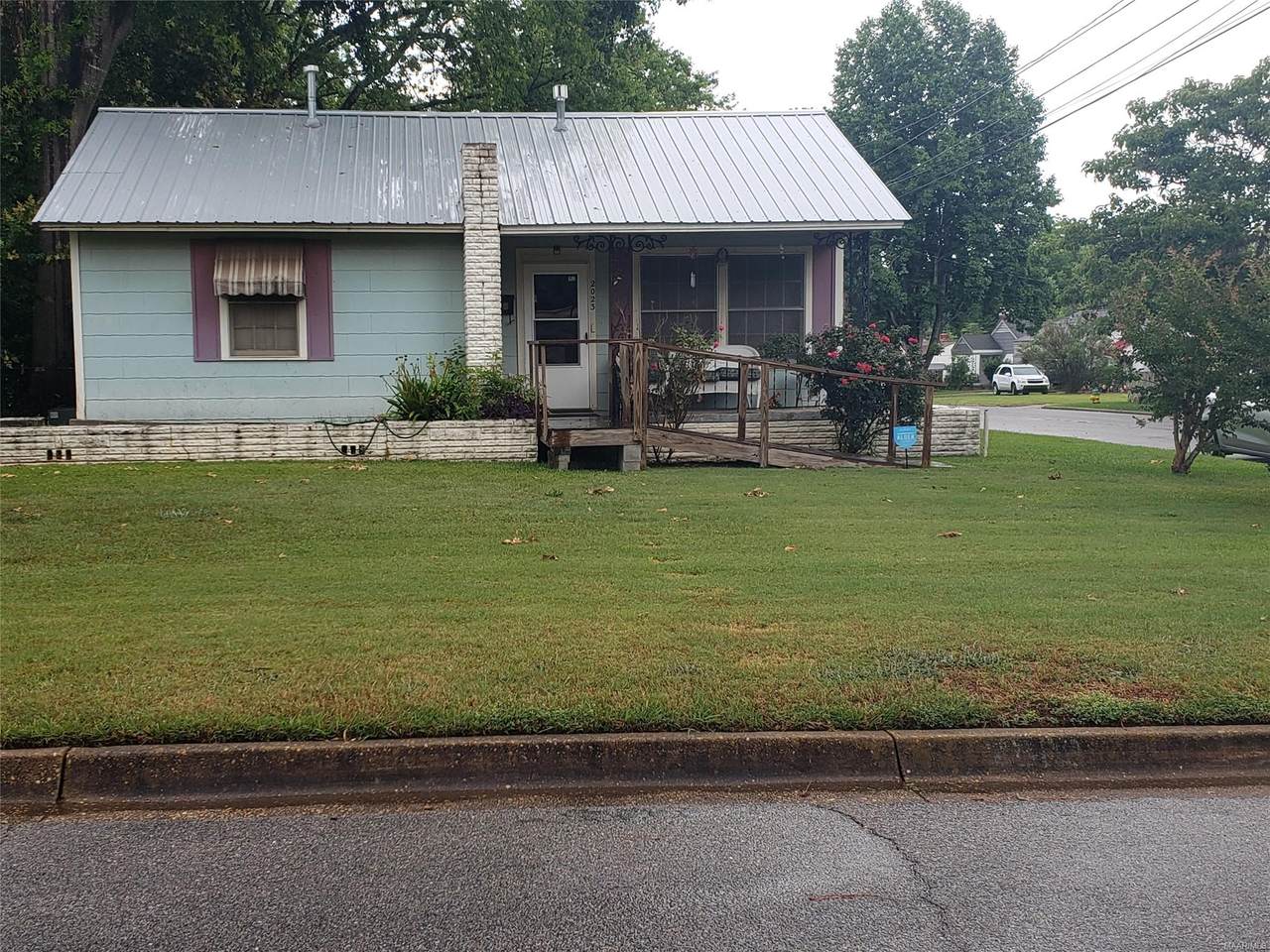 2023 Miller Street - Photo 1