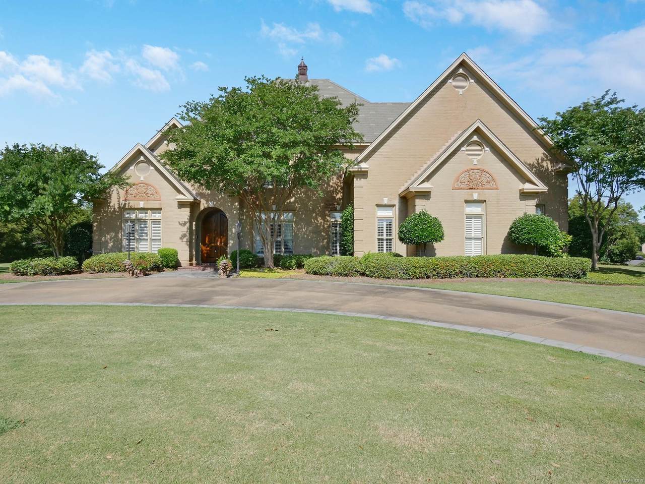 7800 Lakeridge Drive - Photo 1
