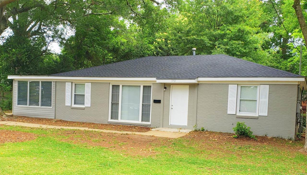 3701 Honeysuckle Court - Photo 1