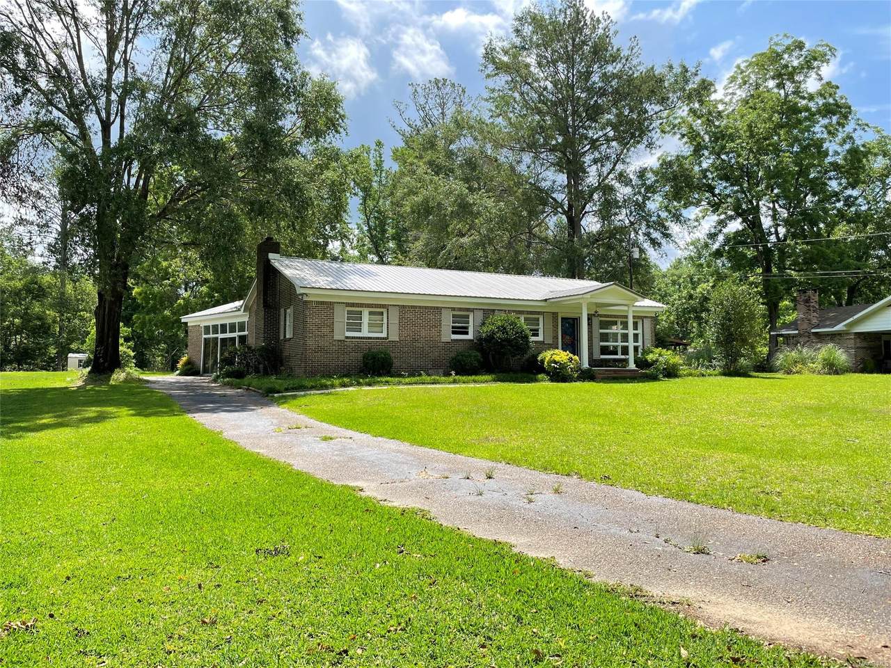 1131 Old Highway 5 - Photo 1
