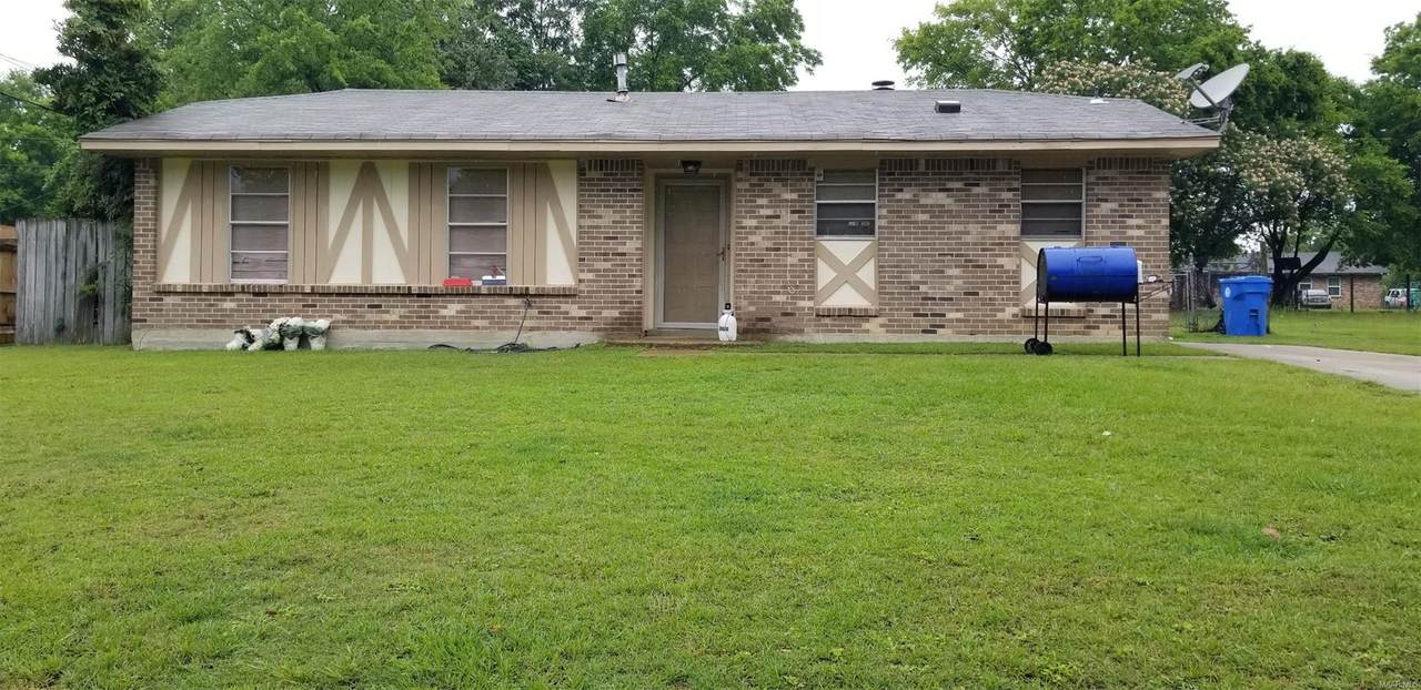 207 Joyce Street - Photo 1