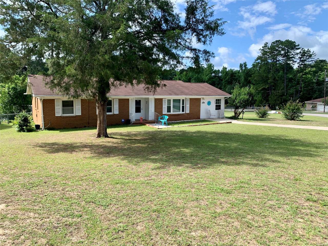 158 Valleyview Drive - Photo 1