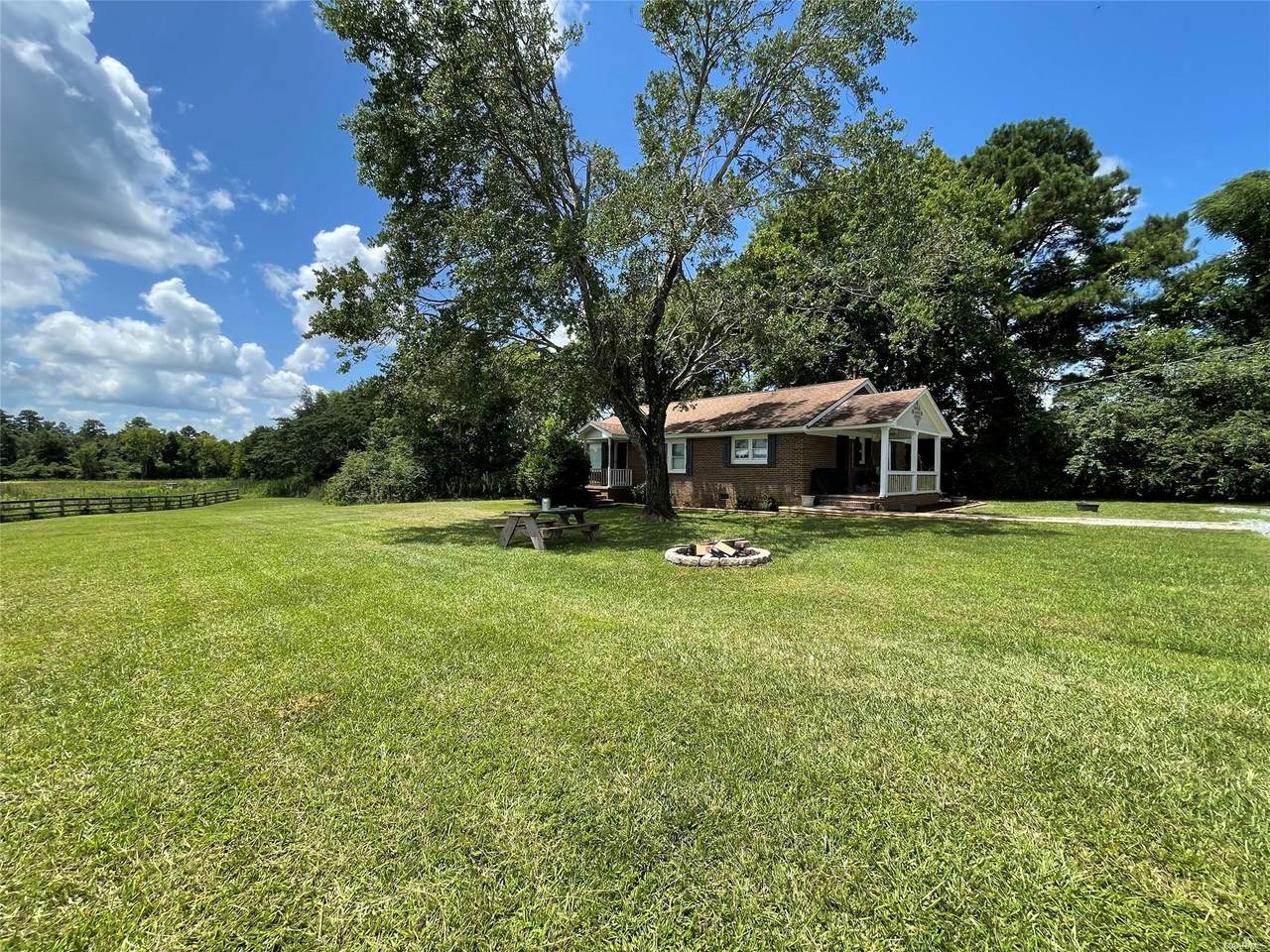 1322 Upper Kingston Road - Photo 1