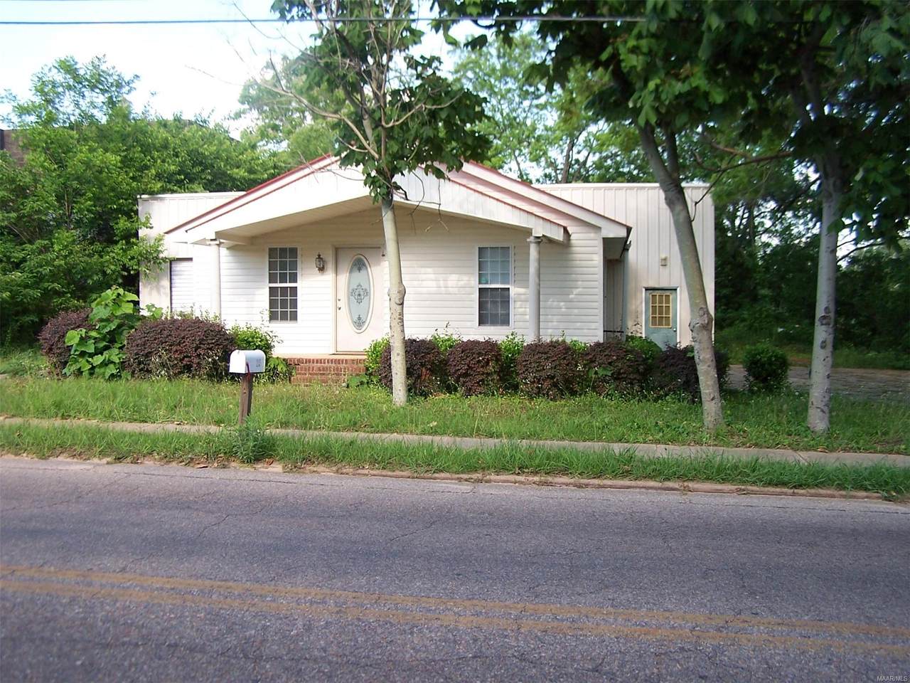 213 Conecuh Street - Photo 1