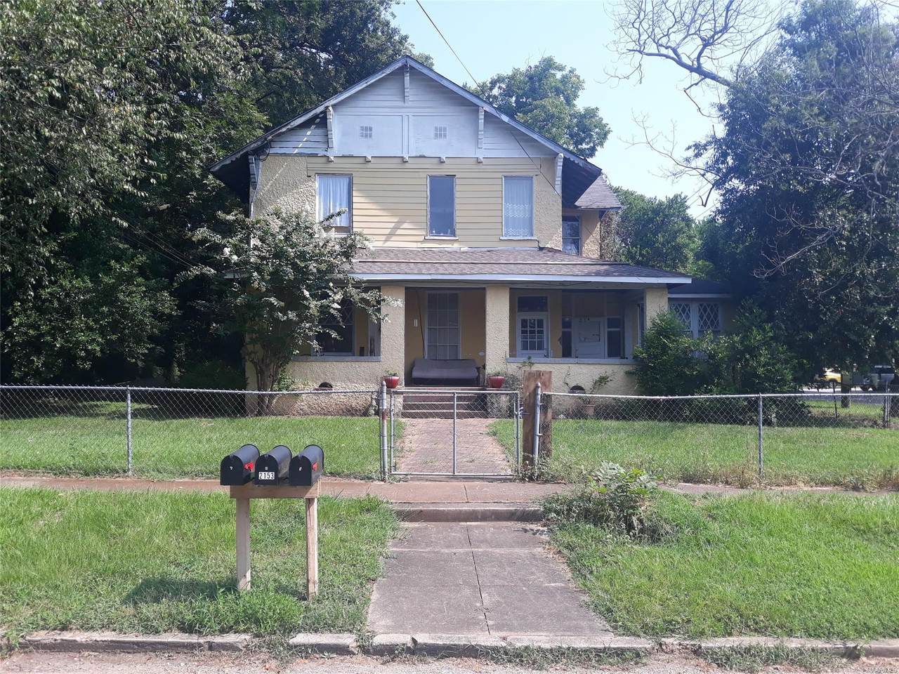 2153 St Charles Avenue - Photo 1