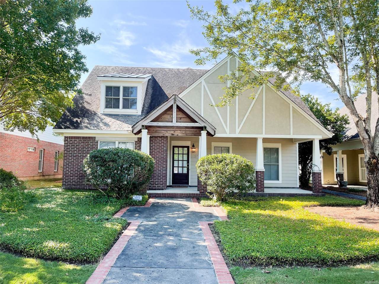 5634 Ash Grove Court - Photo 1