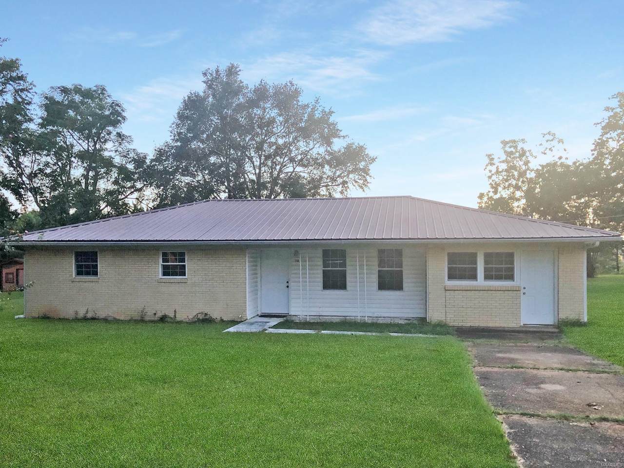 110 Paul Street - Photo 1
