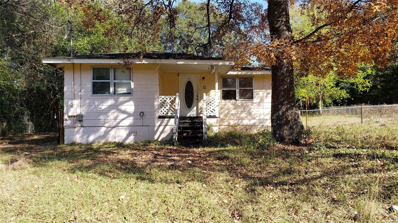 501 Thomas Road - Photo 1