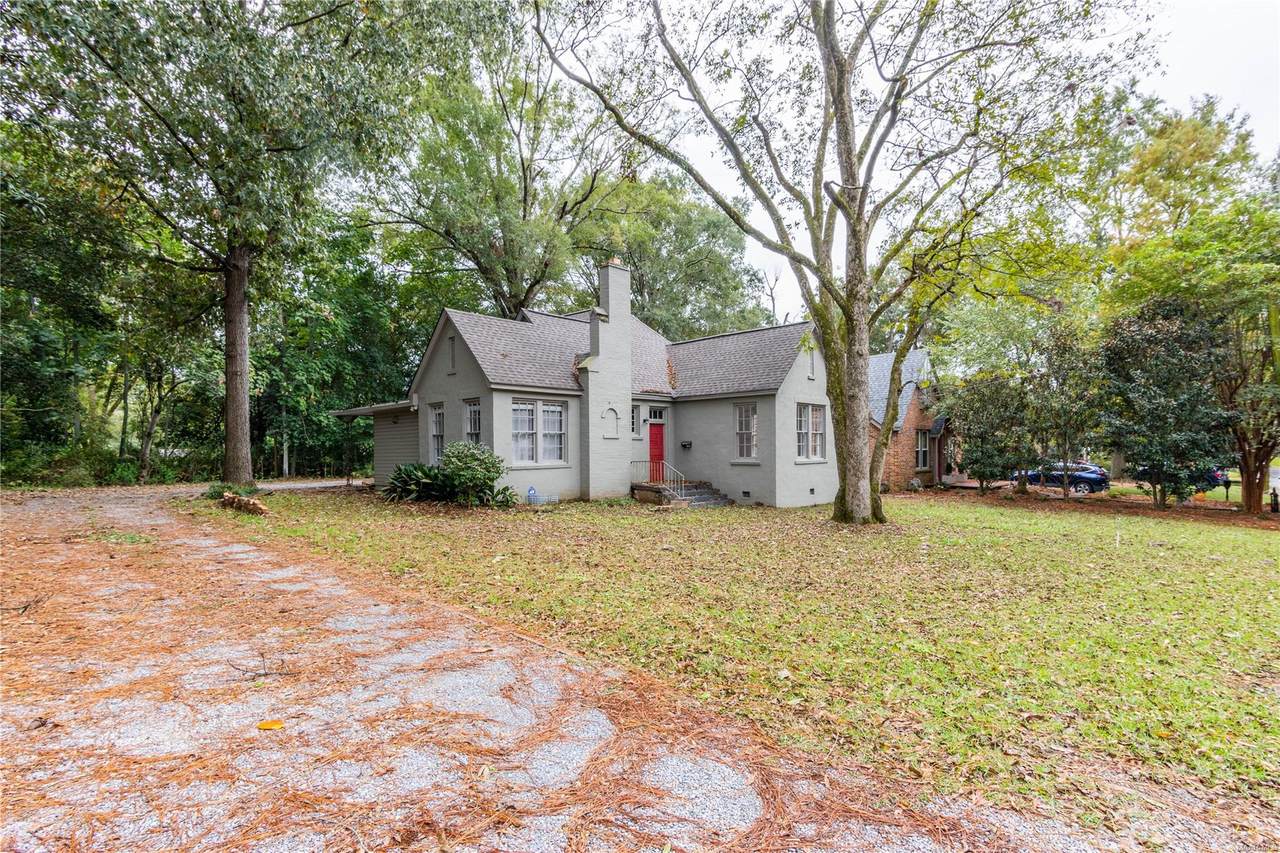 3107 Woodley Terrace - Photo 1
