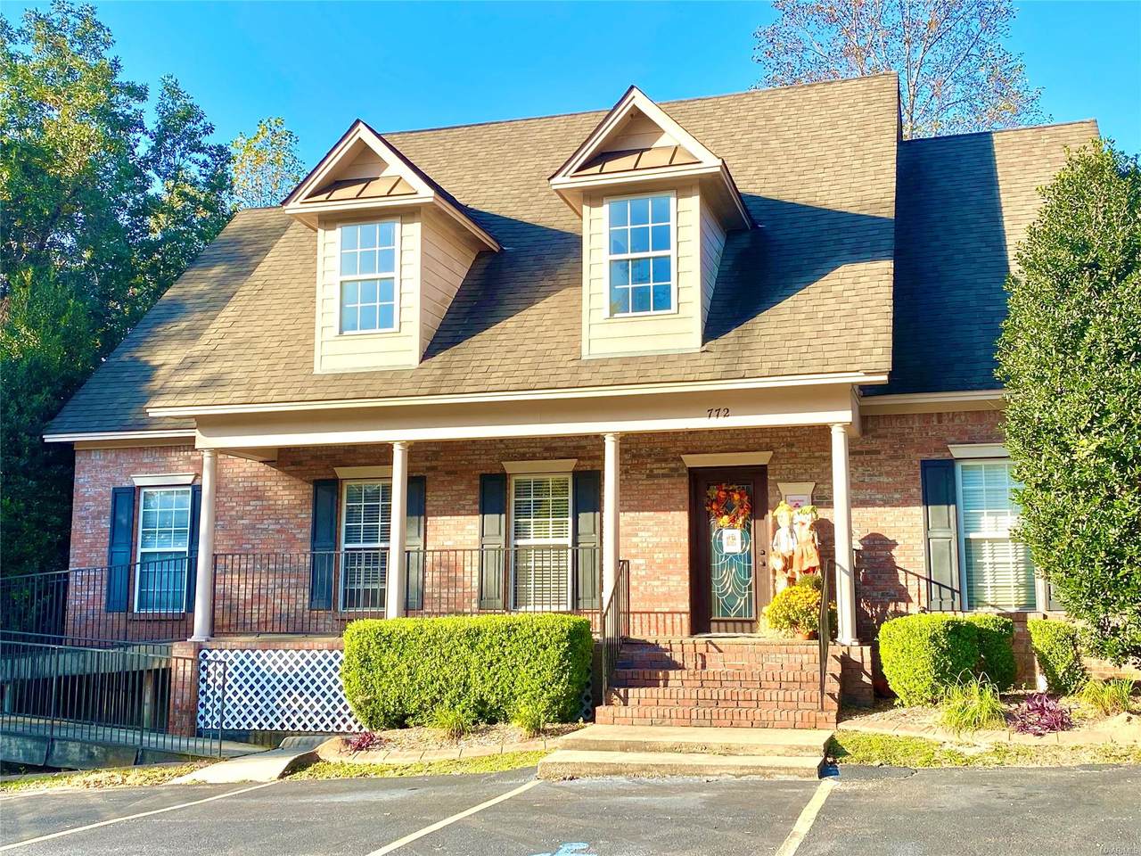 772 Monument Drive - Photo 1