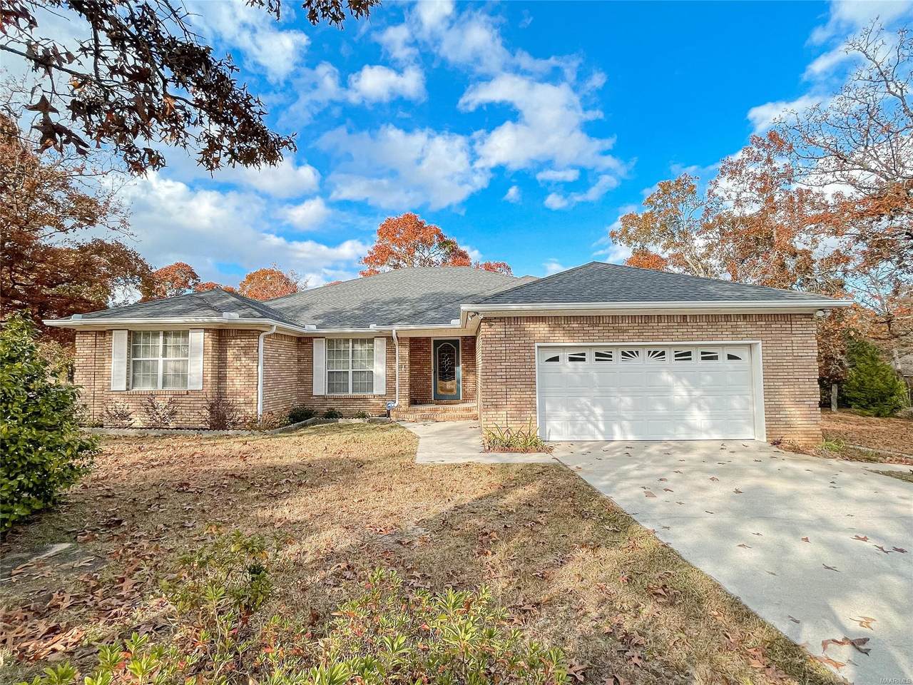 683 Yosemite Parkway - Photo 1