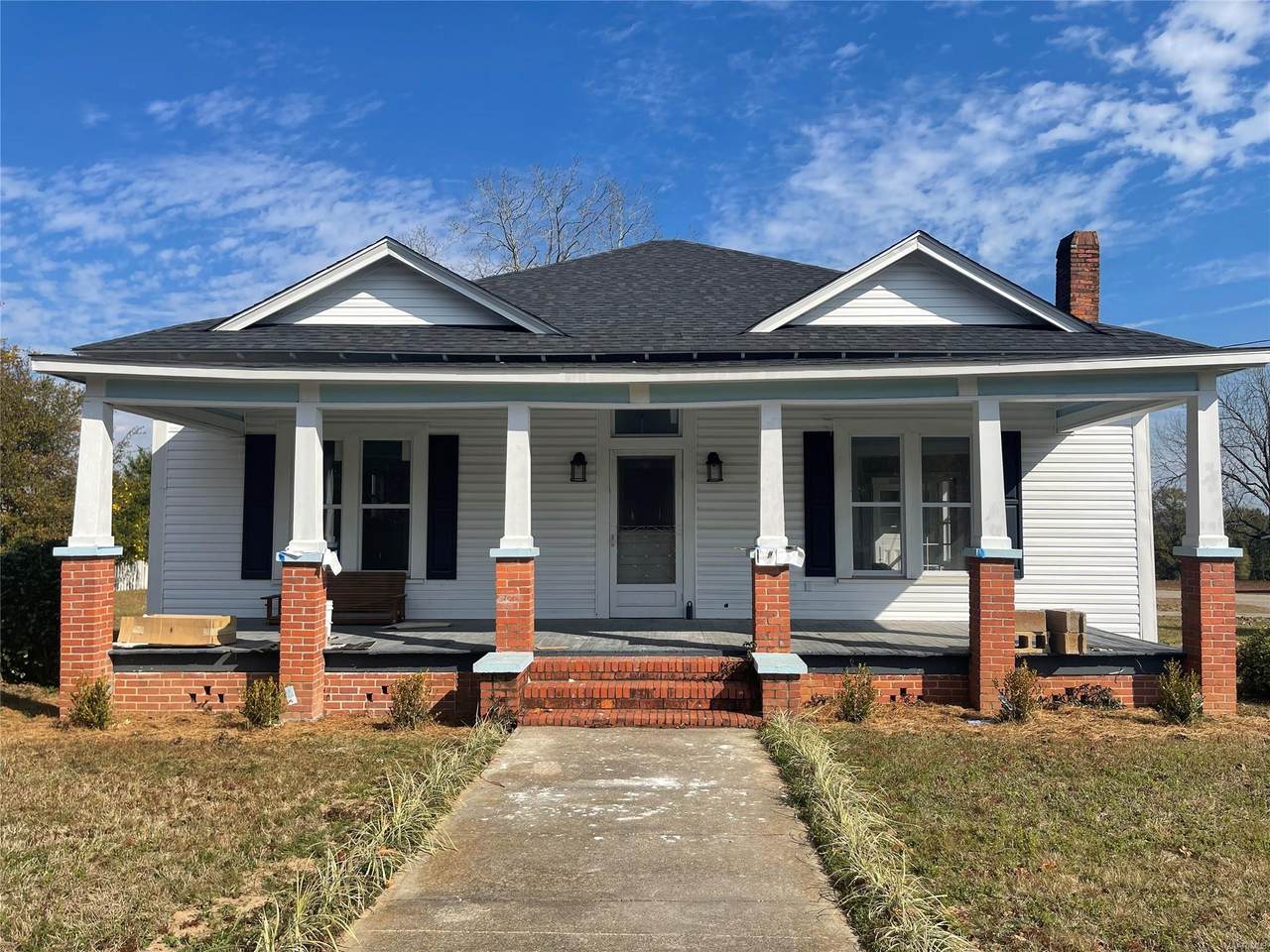 203 King Street - Photo 1