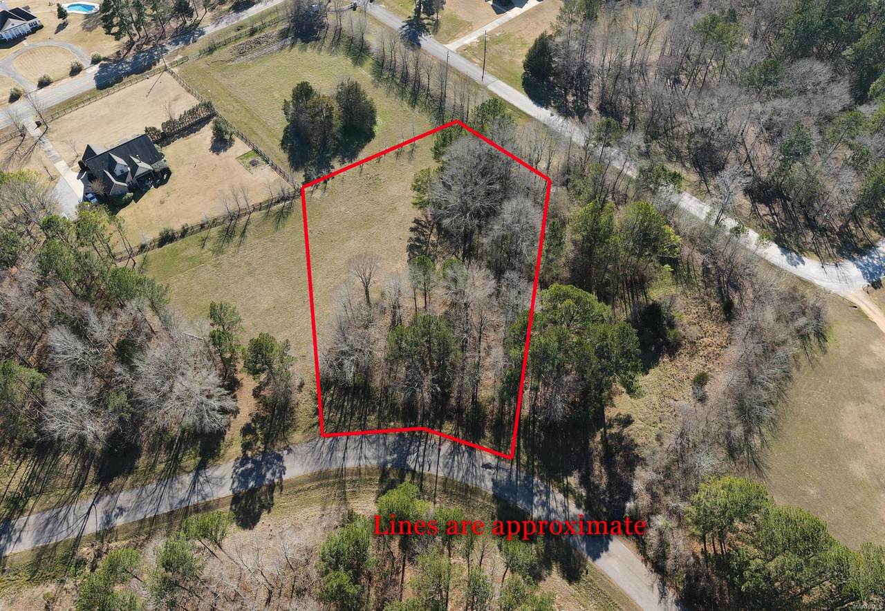 129 Hunters Cove - Photo 1