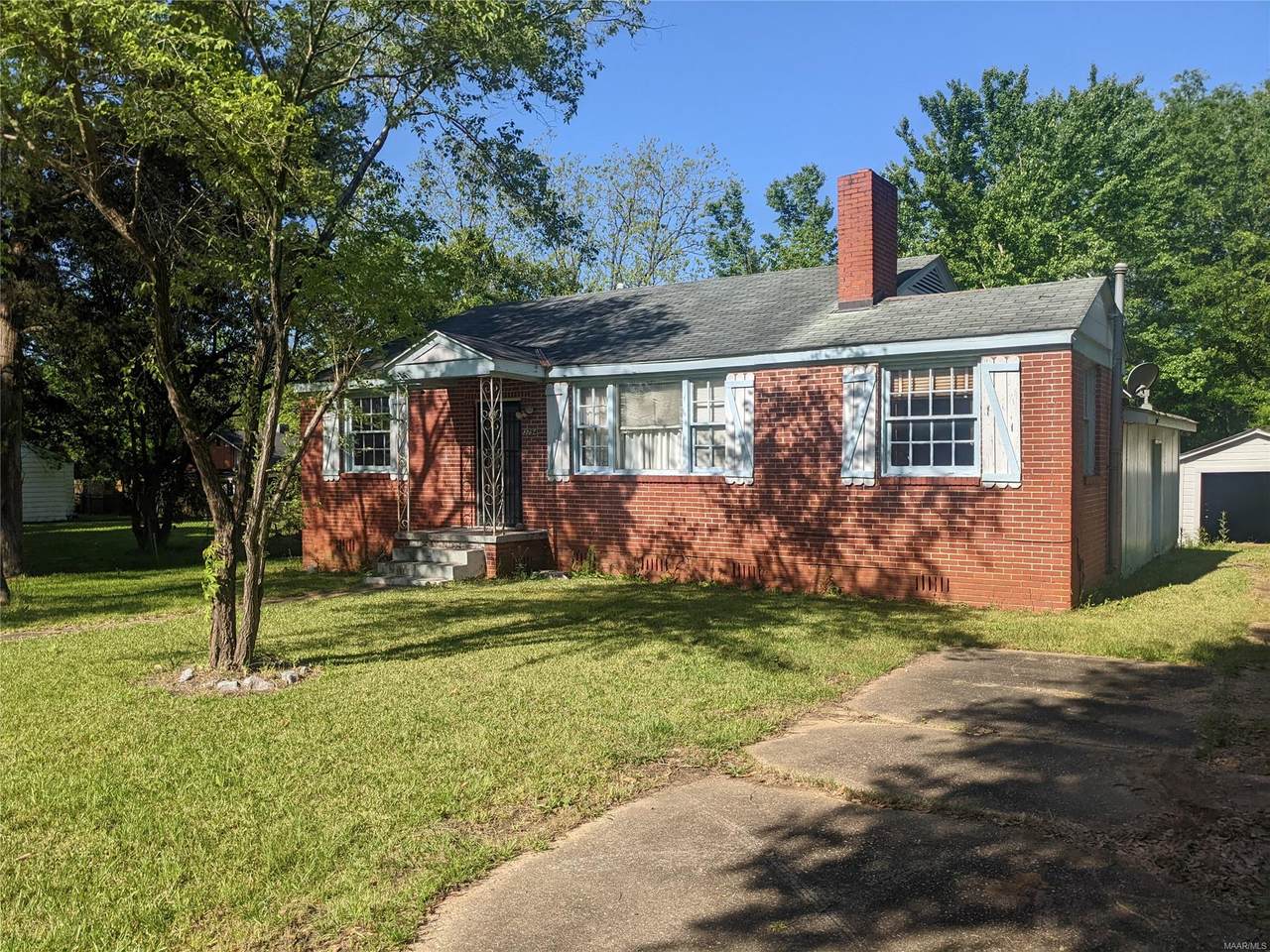 3794 Court Street - Photo 1