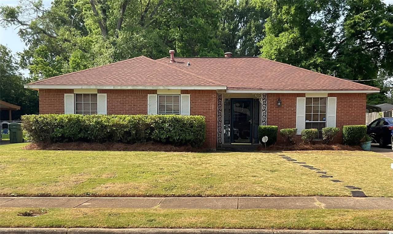 5748 Belleau Drive - Photo 1