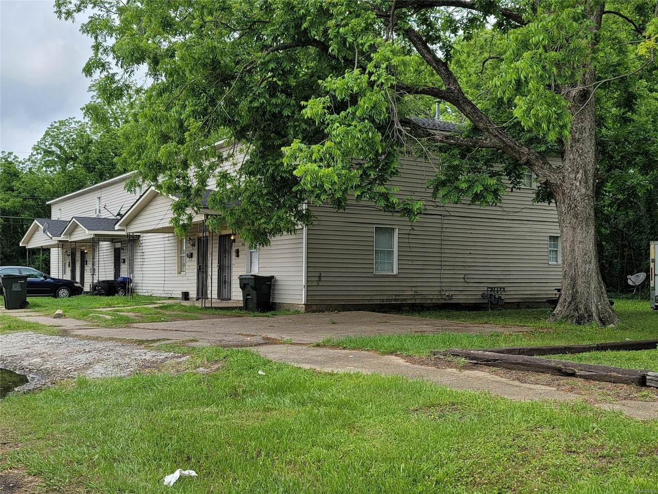 1803 Voeglin Avenue - Photo 1