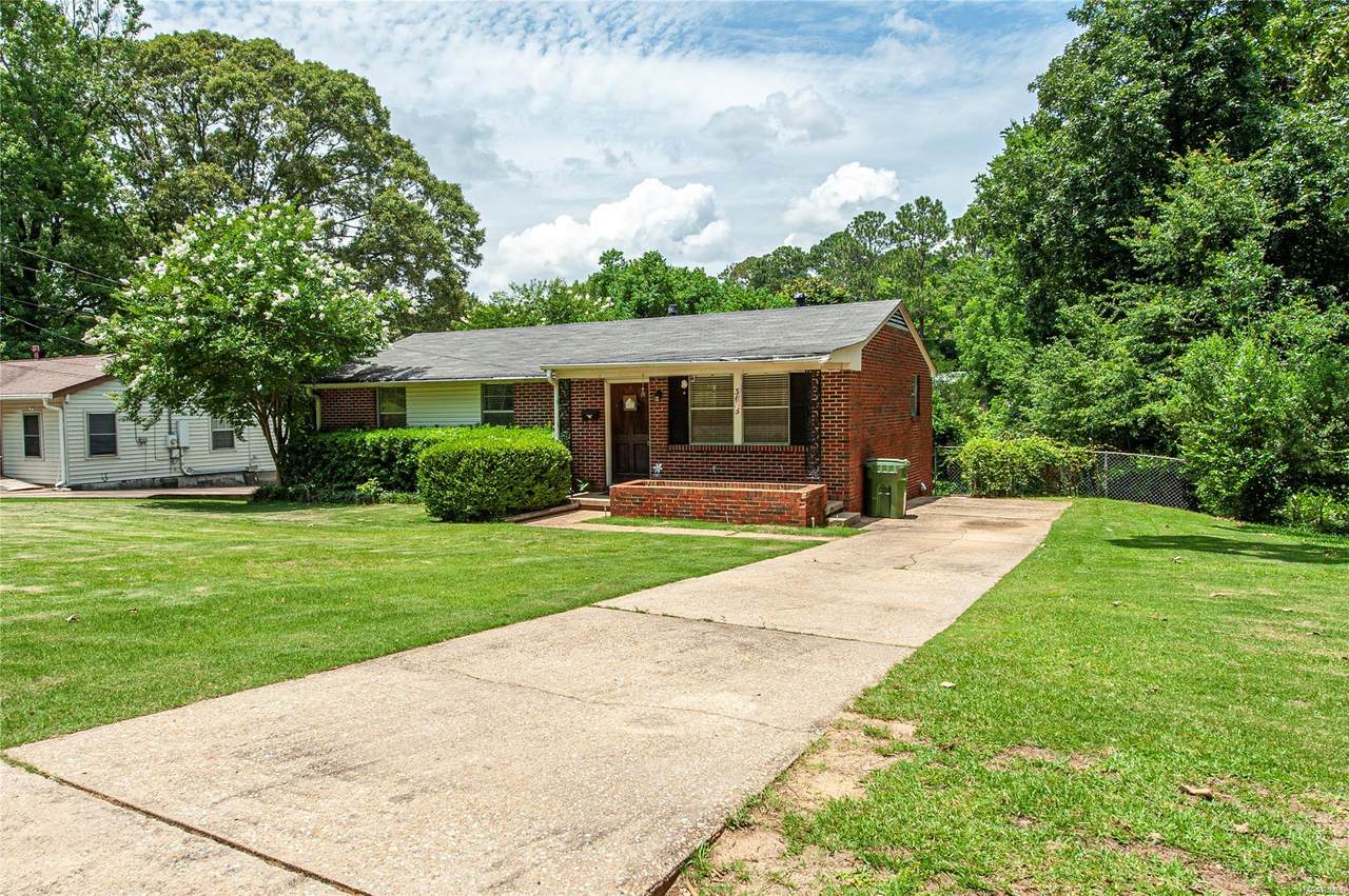 3633 Bennett Drive - Photo 1