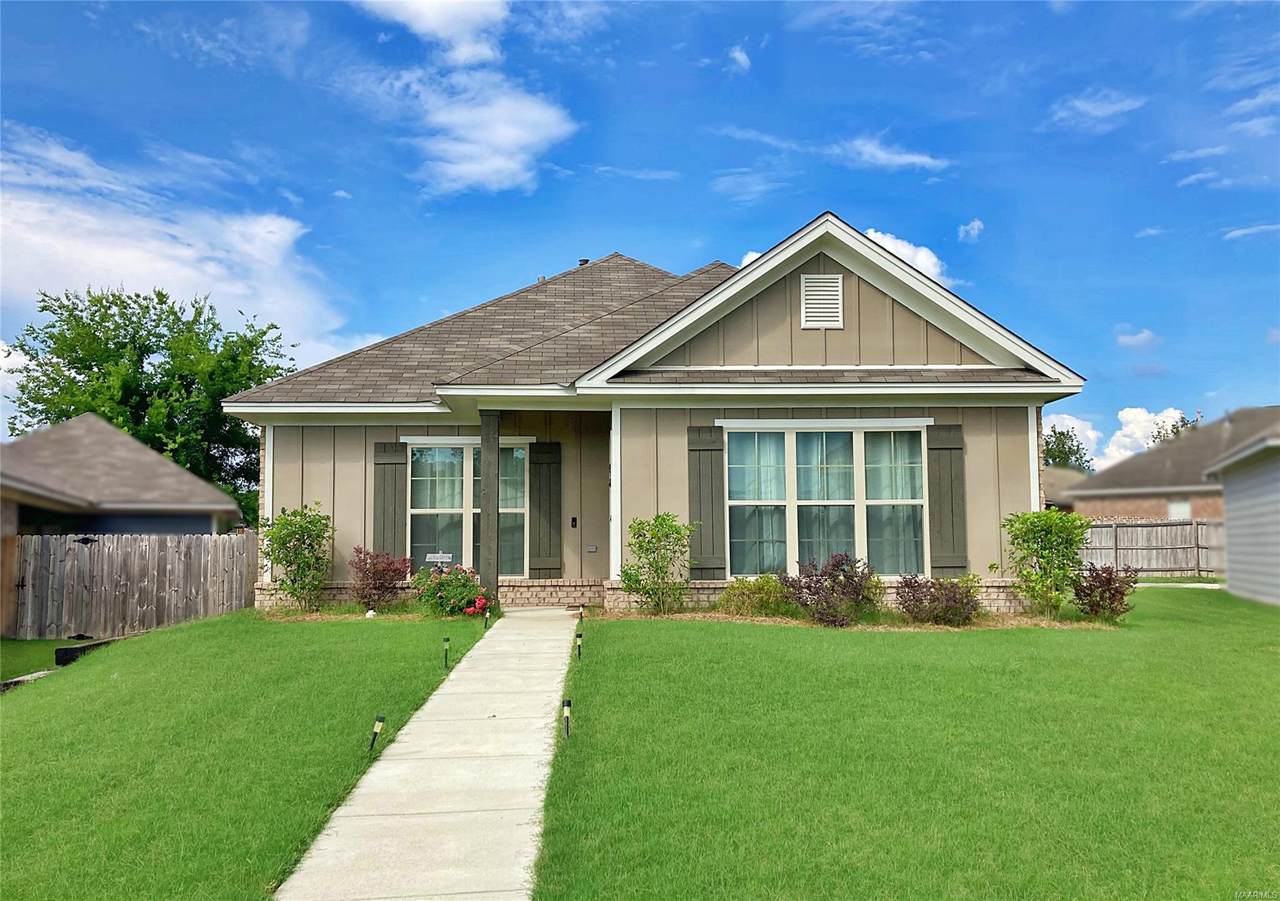 1405 Prairie Oak Drive - Photo 1