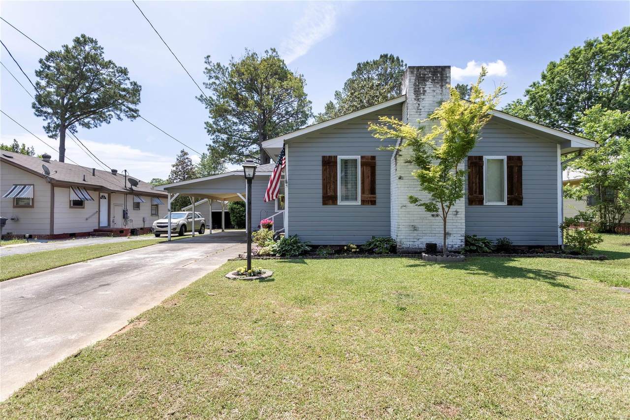 1825 21st Avenue - Photo 1