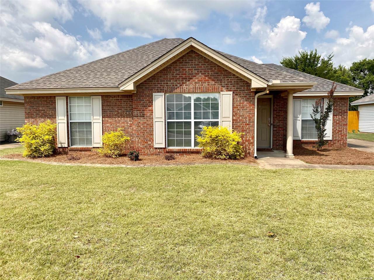 331 Cotton Lakes Boulevard - Photo 1