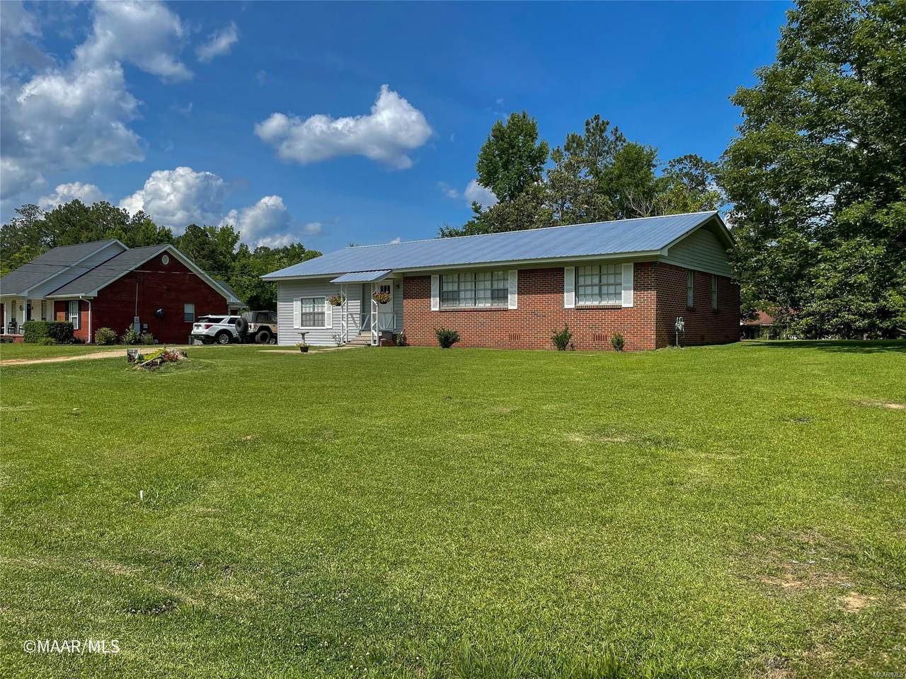 505 Hinson Drive - Photo 1