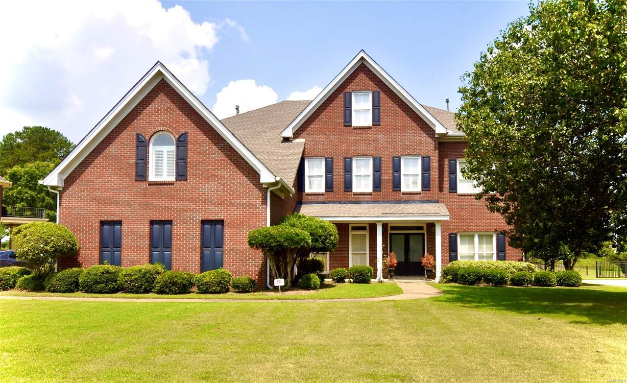 349 Wiltshire Drive - Photo 1