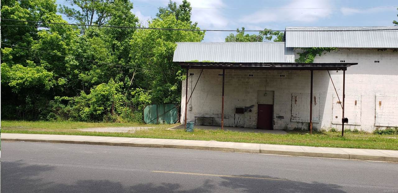 200 Jasper Street - Photo 1