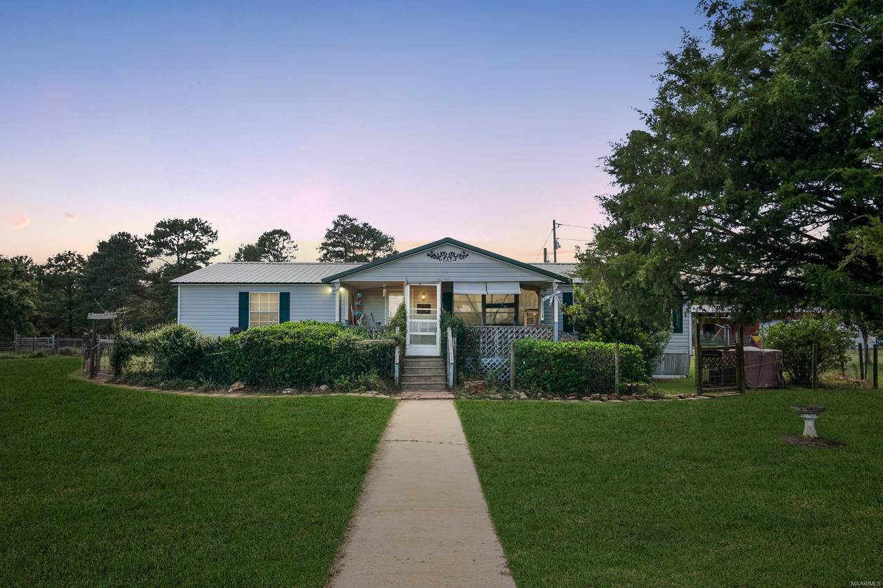 13152 Highway 134 - Photo 1