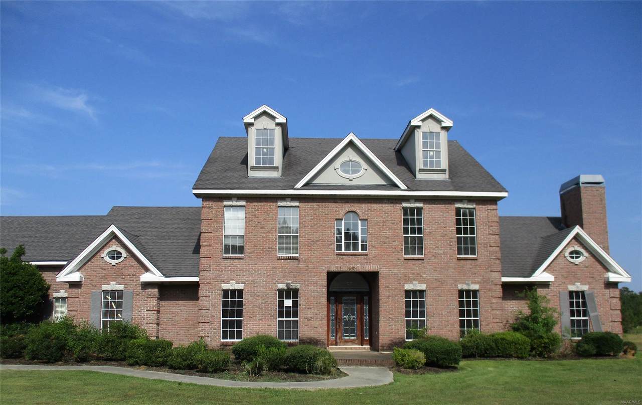 4601 Vanderbilt Drive - Photo 1