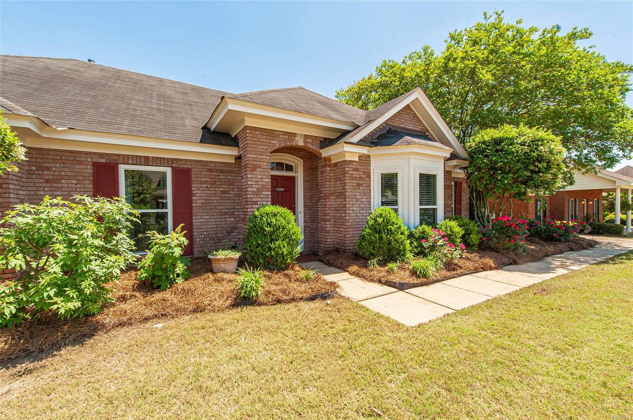 1543 Tara Lane - Photo 1