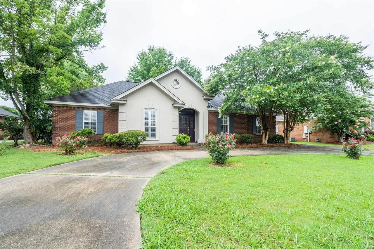 8206 Parkview Court - Photo 1