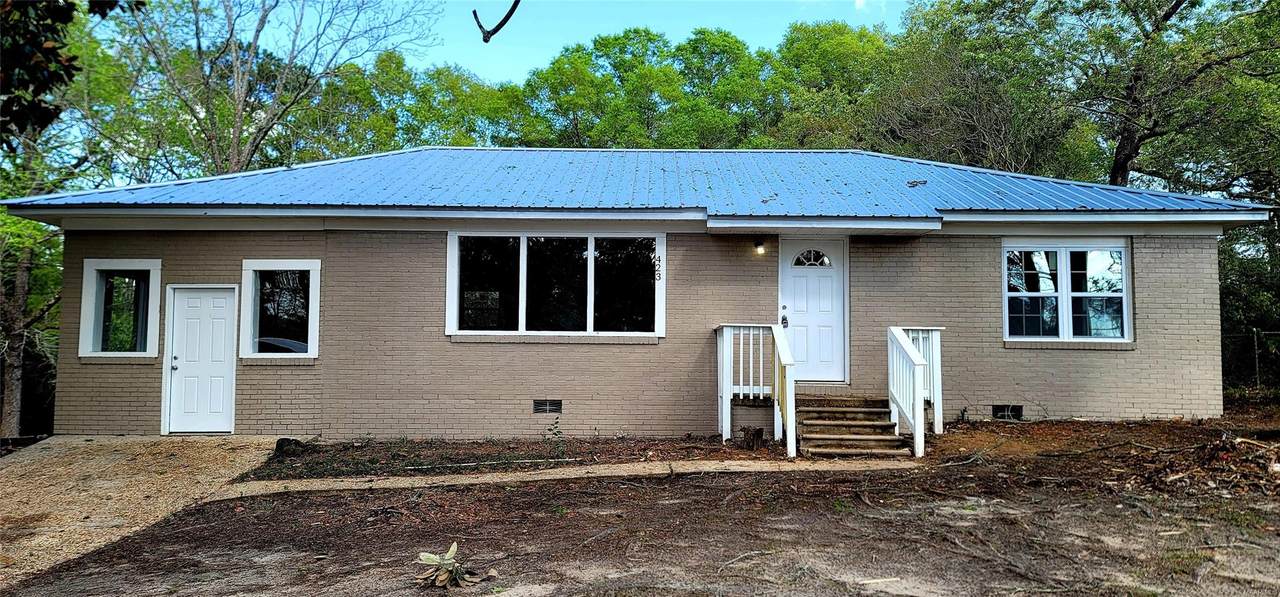 423 Westview Drive - Photo 1