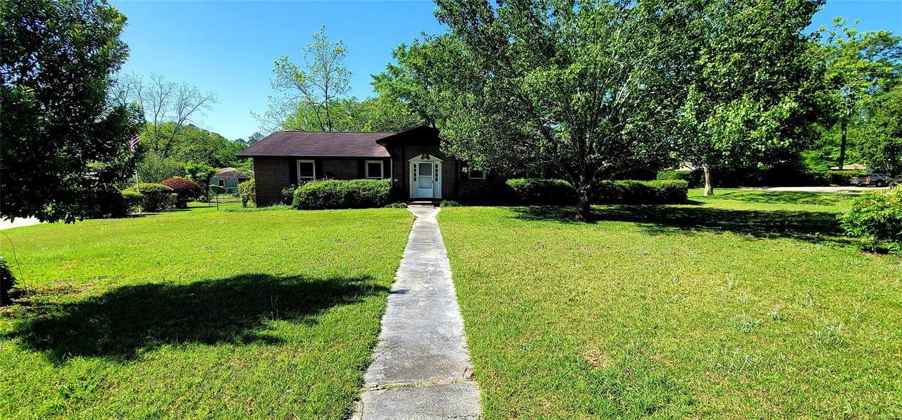 2707 Griffin Drive - Photo 1