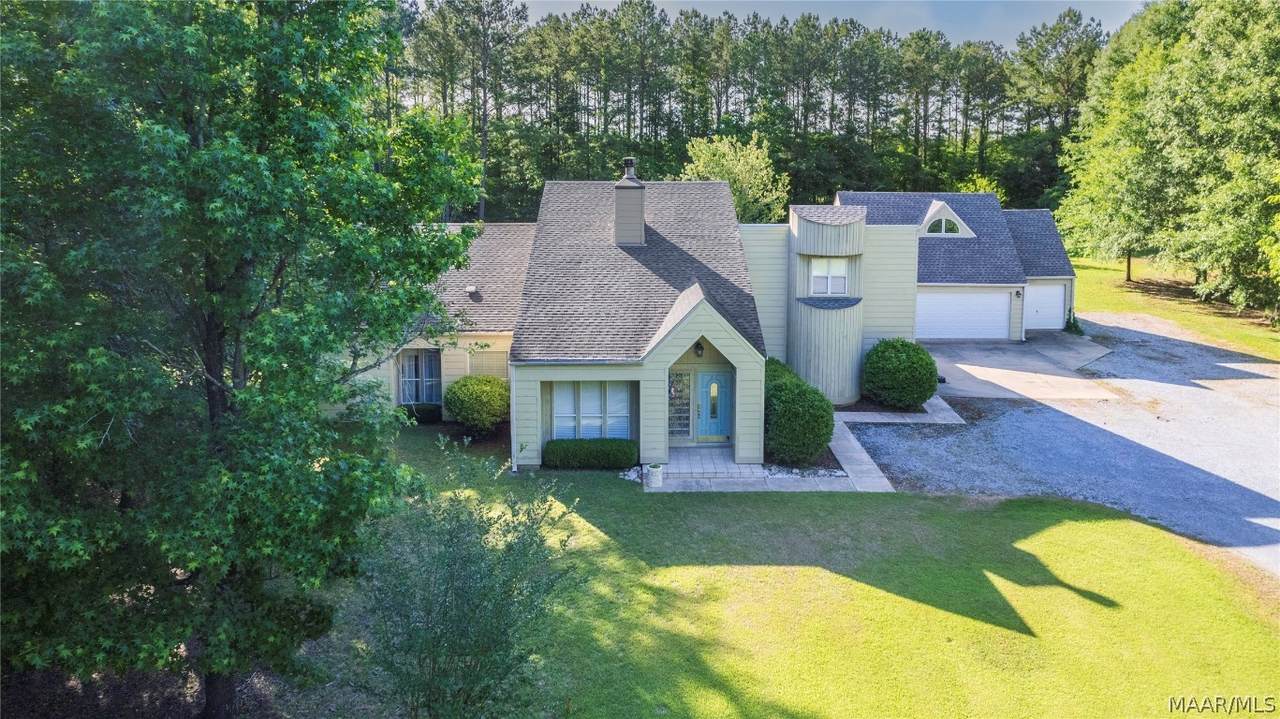 808 Wildwood Drive - Photo 1