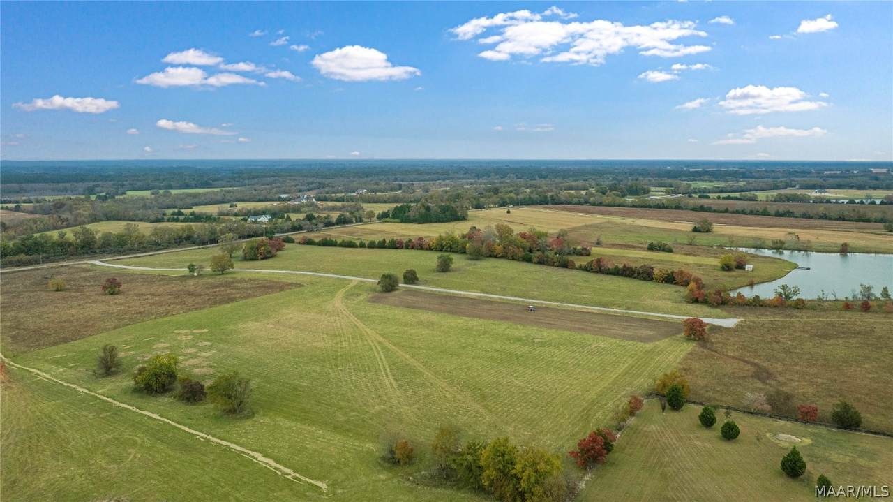 2480 Mathews Road - Photo 1