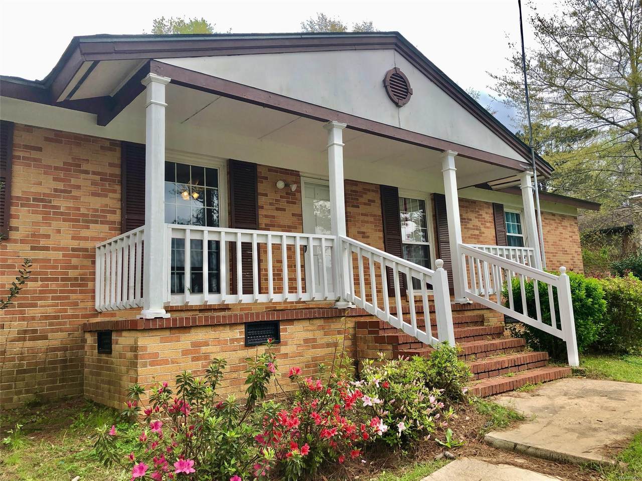 150 Happy Hollow Drive - Photo 1