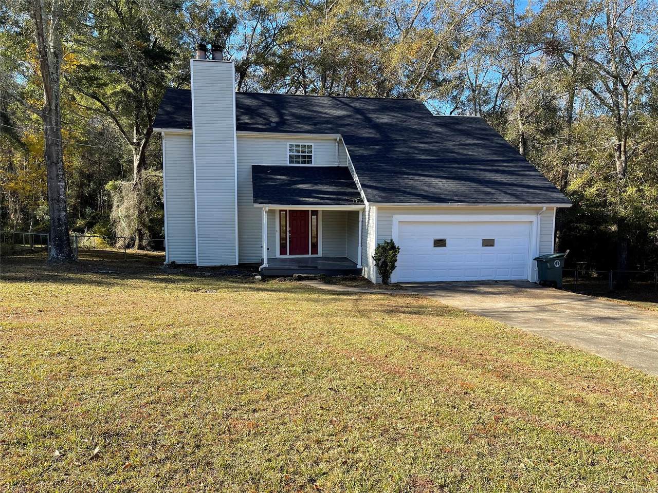 106 Christopher Drive - Photo 1
