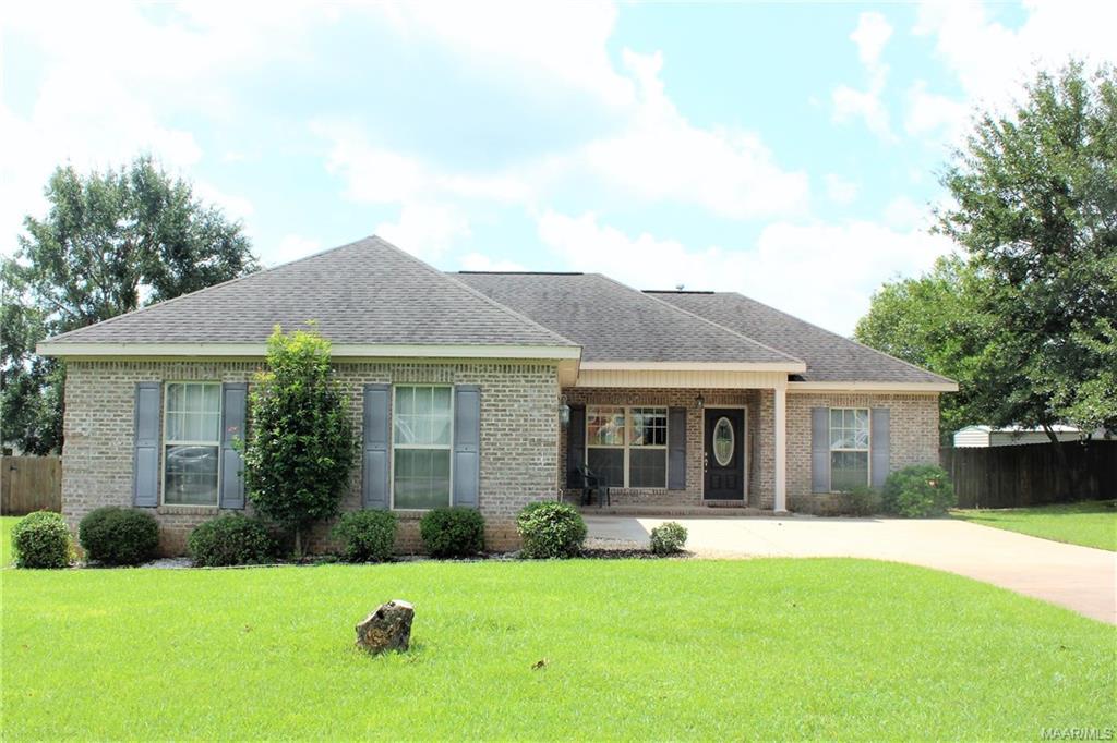 108 Camellia Drive - Photo 1